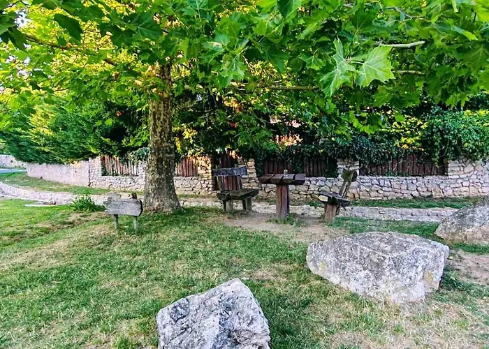 Domek alpejski By The Creek Vászoly